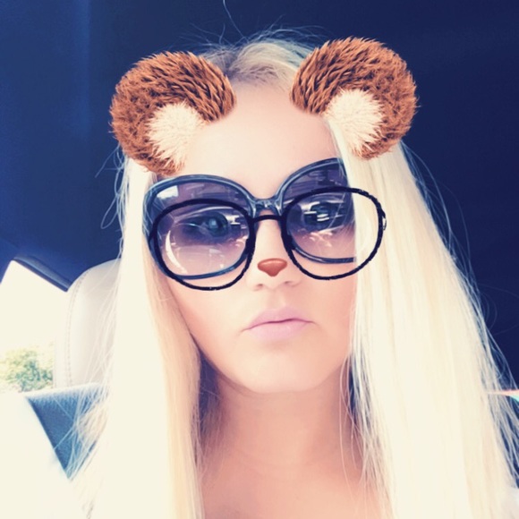 Meet your Posher, Annette - Picture 3 of 3